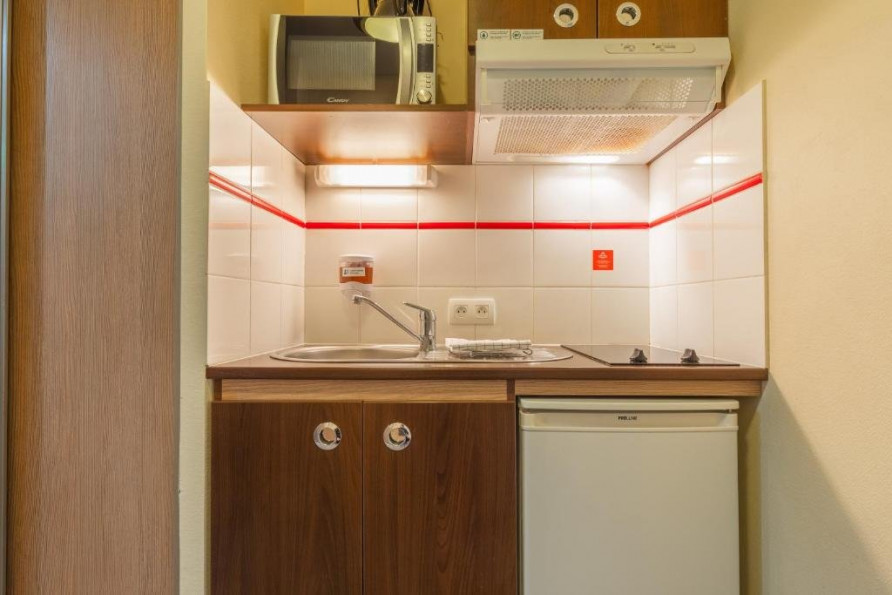 vente Résidence affaires Magny Les Hameaux - Photo 4