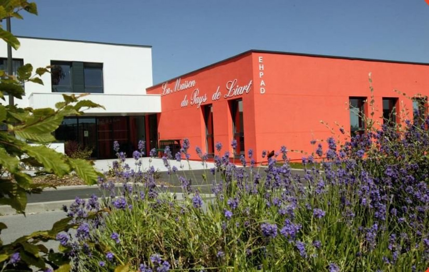 vente Résidence ehpad Liart - Photo 1