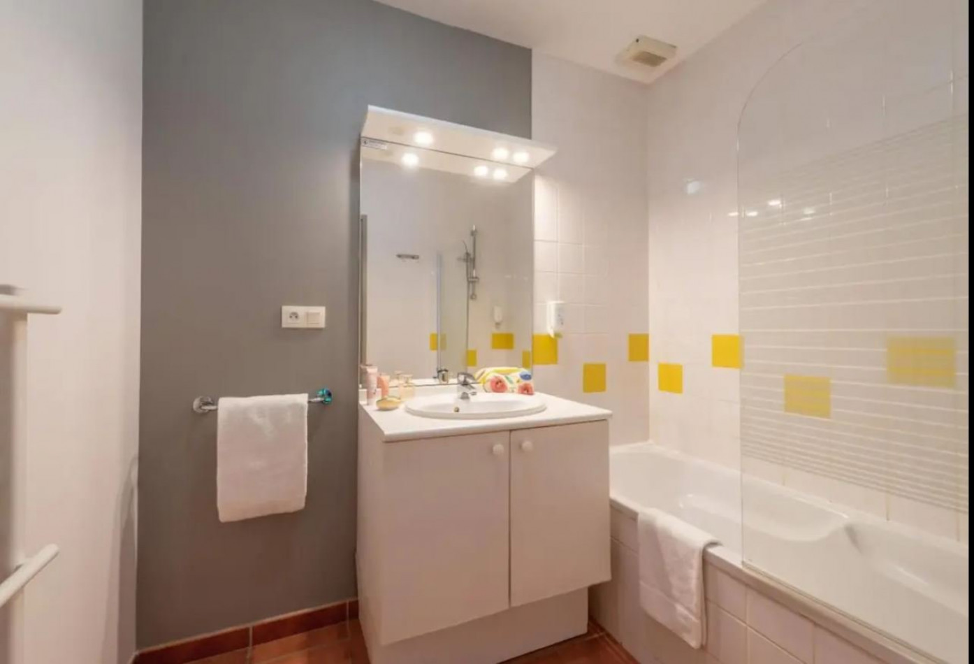 vente Résidence tourisme Nantes - Photo 8