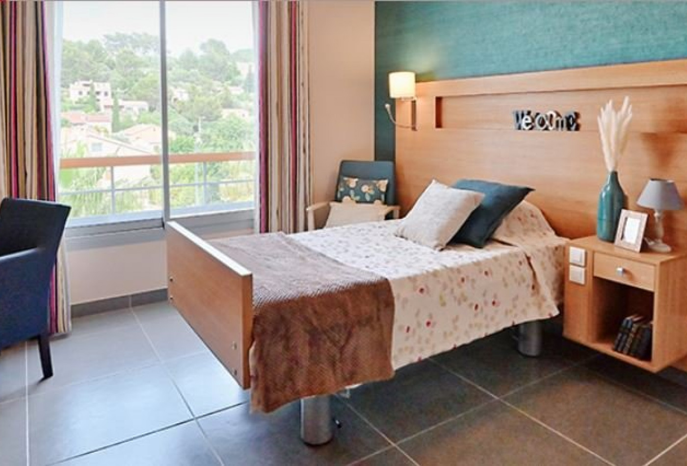 vente Résidence ehpad Le Revest Les Eaux - Photo 2