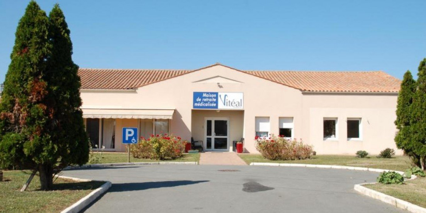 vente Résidence ehpad Saint Pierre D'oleron - Photo 1