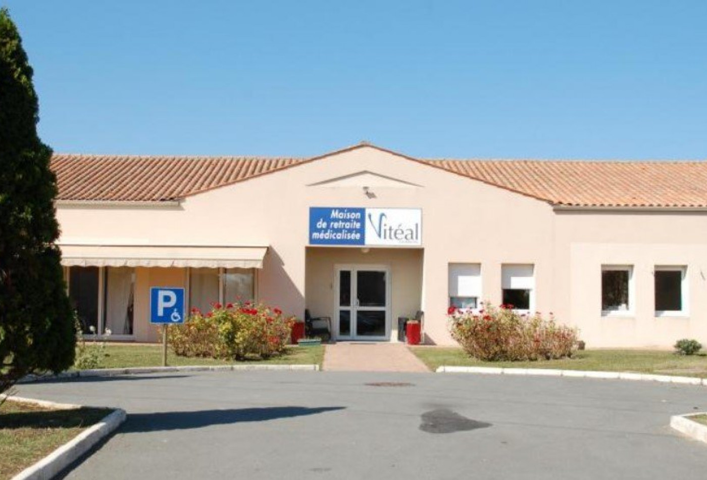 vente Résidence ehpad Saint Pierre D'oleron - Photo 1