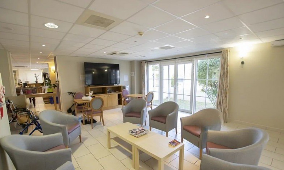 vente Résidence seniors Saint Julien De L'escap - Photo 4