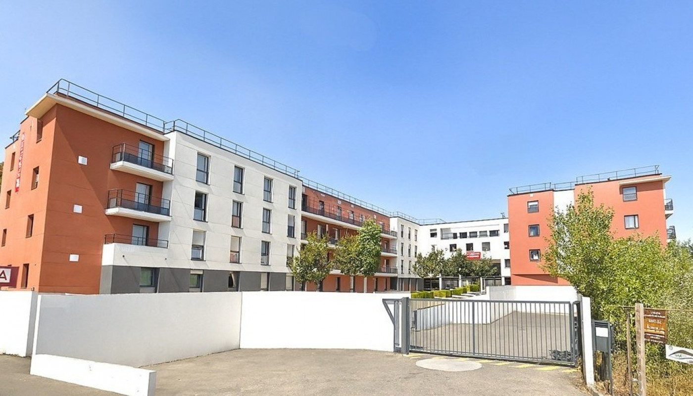 vente Résidence affaires Saint Cyr L'ecole - Photo 1