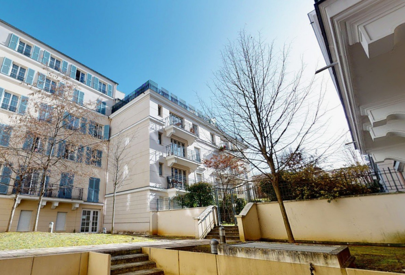 vente Résidence etudiante Vanves - Photo 1