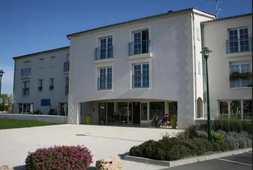 vente Résidence seniors Saint Julien De L'escap - Photo 9