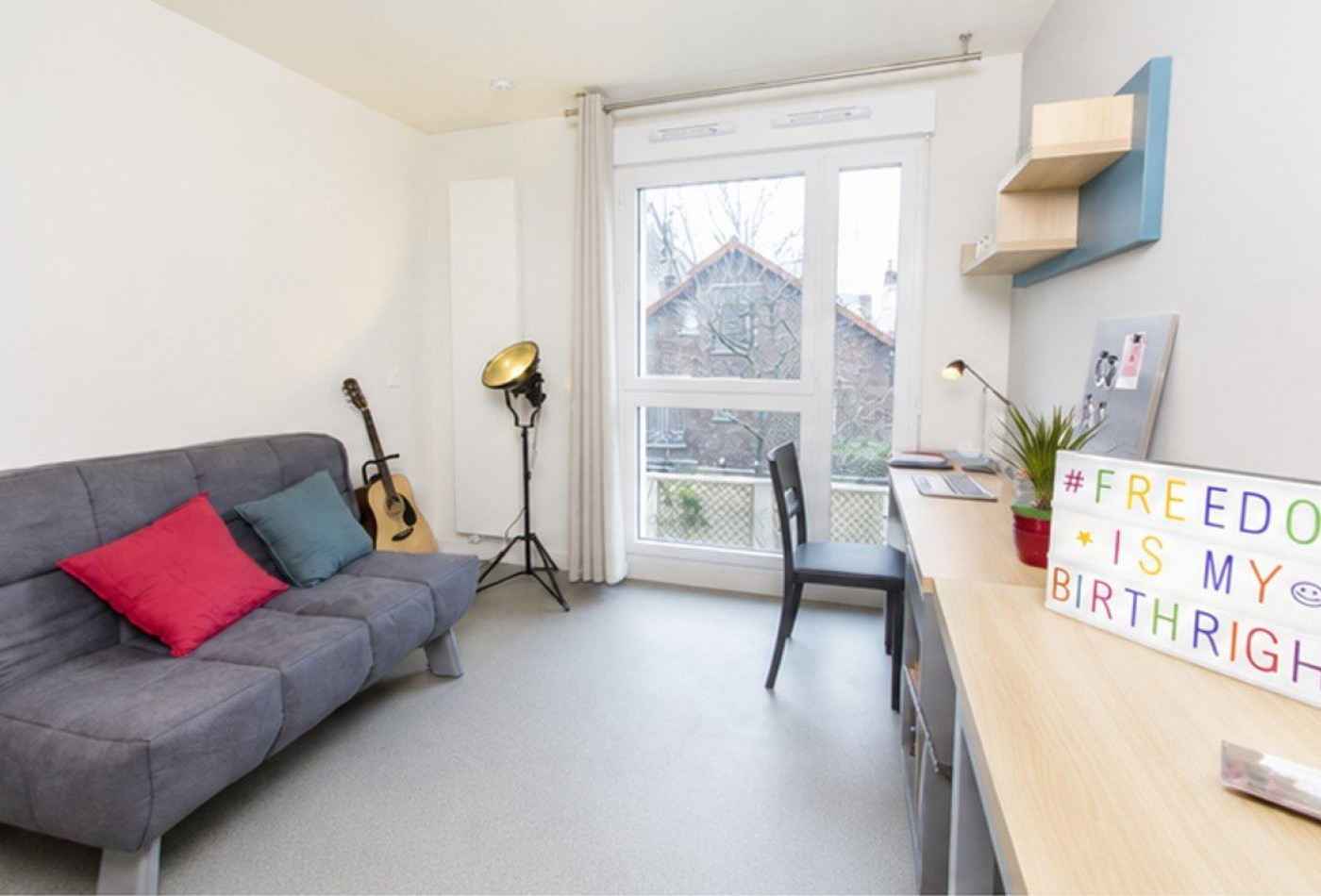 vente Résidence etudiante Colombes - Photo 2