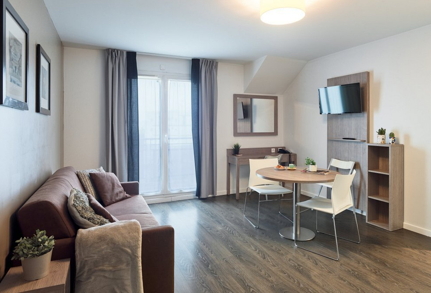 vente Résidence tourisme Roissy En France - Photo 2