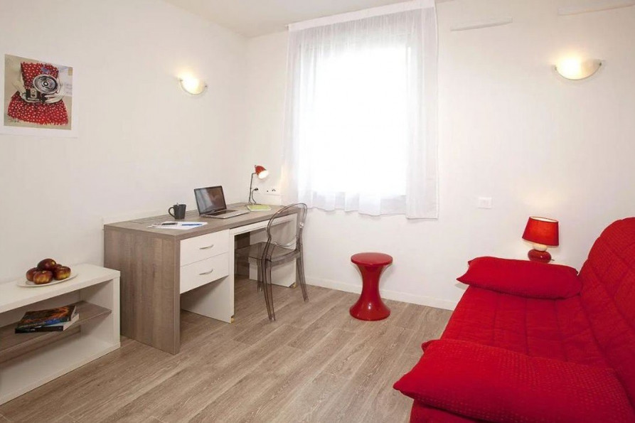 vente Résidence etudiante Nanterre - Photo 2