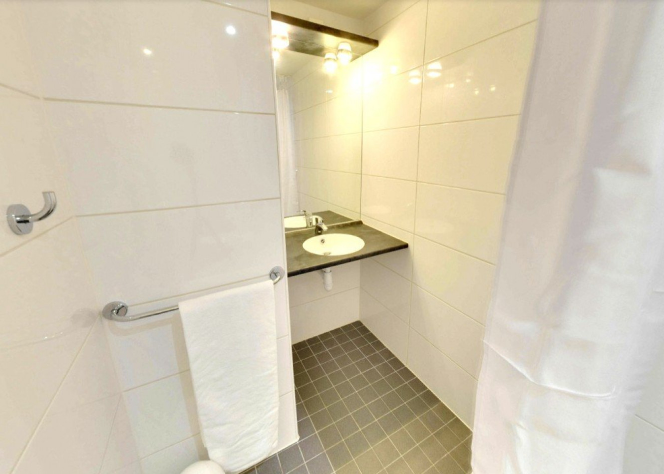 vente Résidence etudiante Nanterre - Photo 7