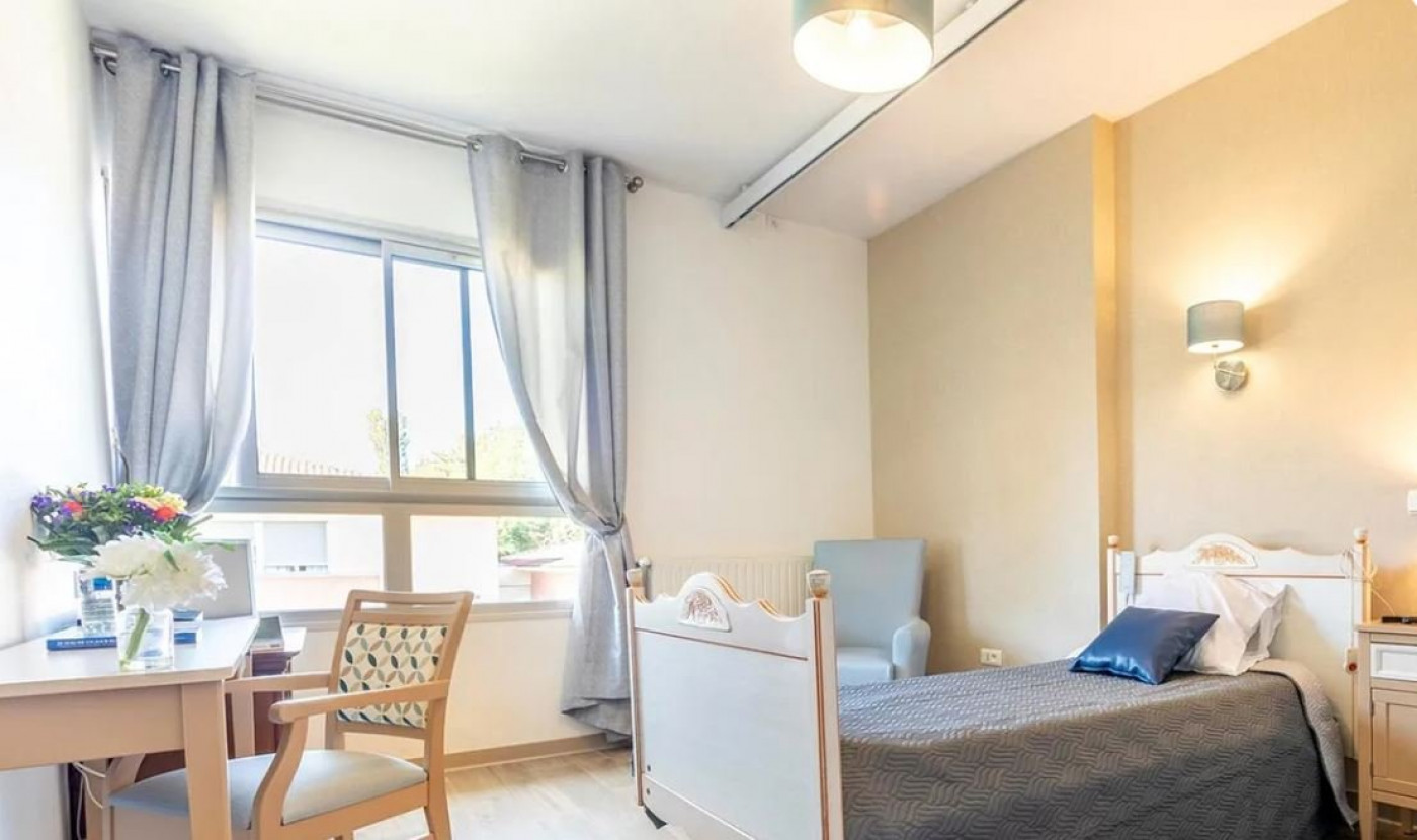 vente Résidence ehpad Sainte Foy D'aigrefeuille - Photo 2