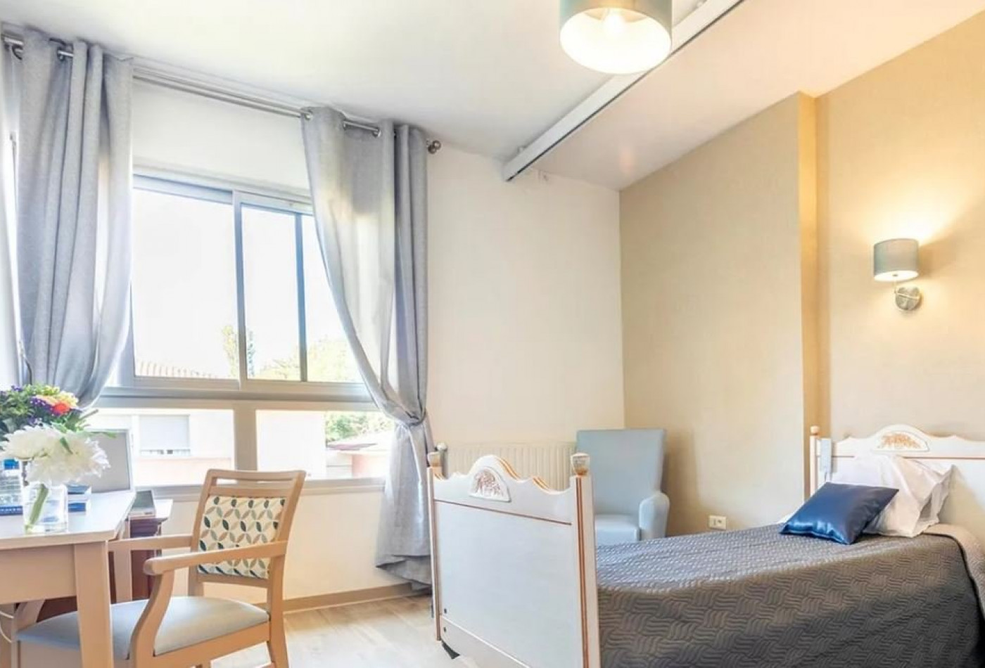 vente Résidence ehpad Sainte Foy D'aigrefeuille - Photo 2