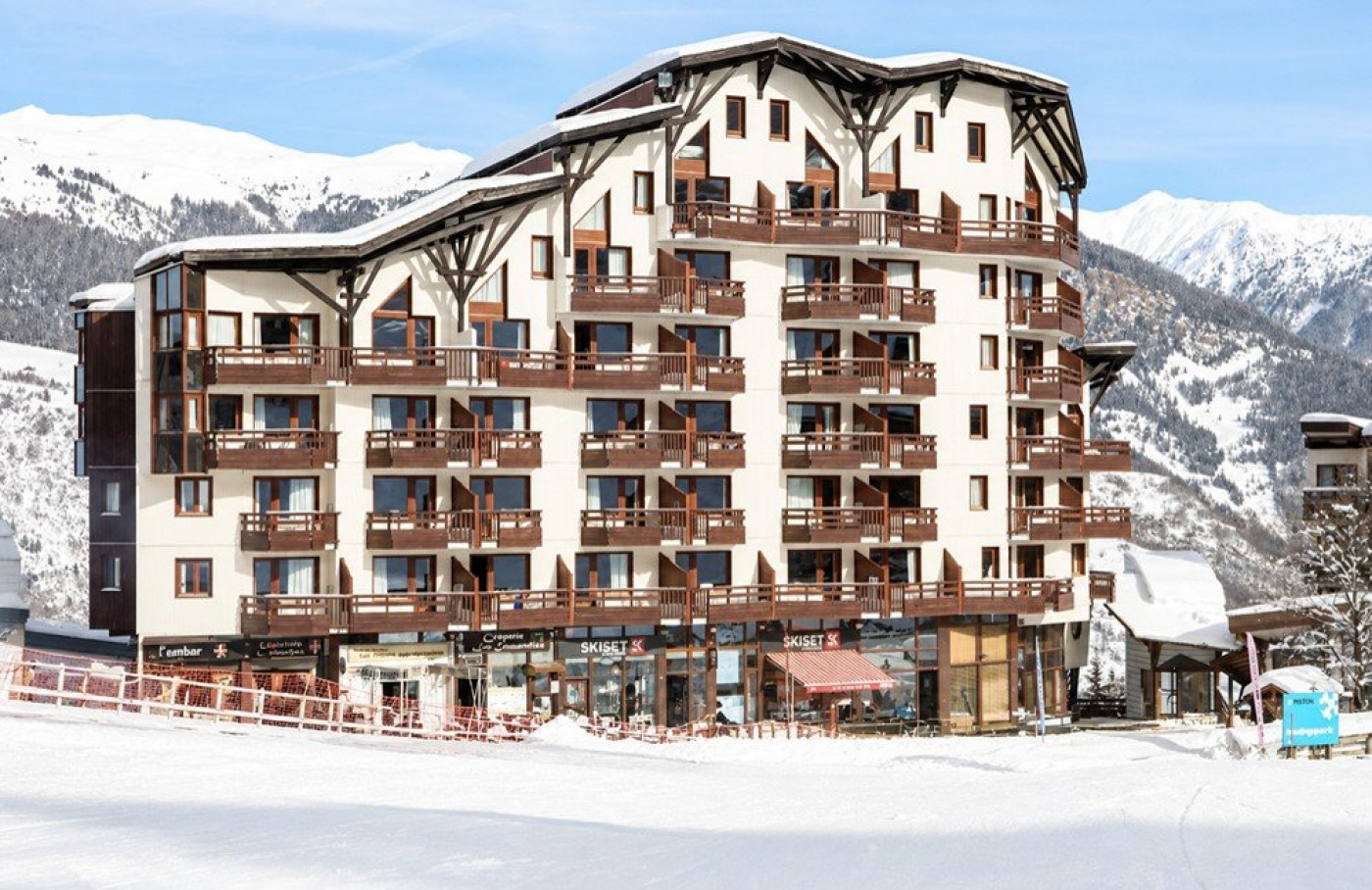 vente Résidence tourisme Courchevel - Photo 1