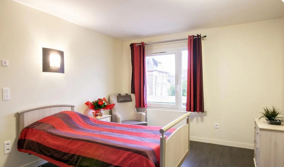 vente Résidence ehpad Avranches - Photo 2