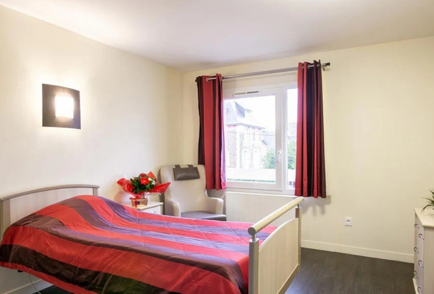 vente Résidence ehpad Avranches - Photo 2