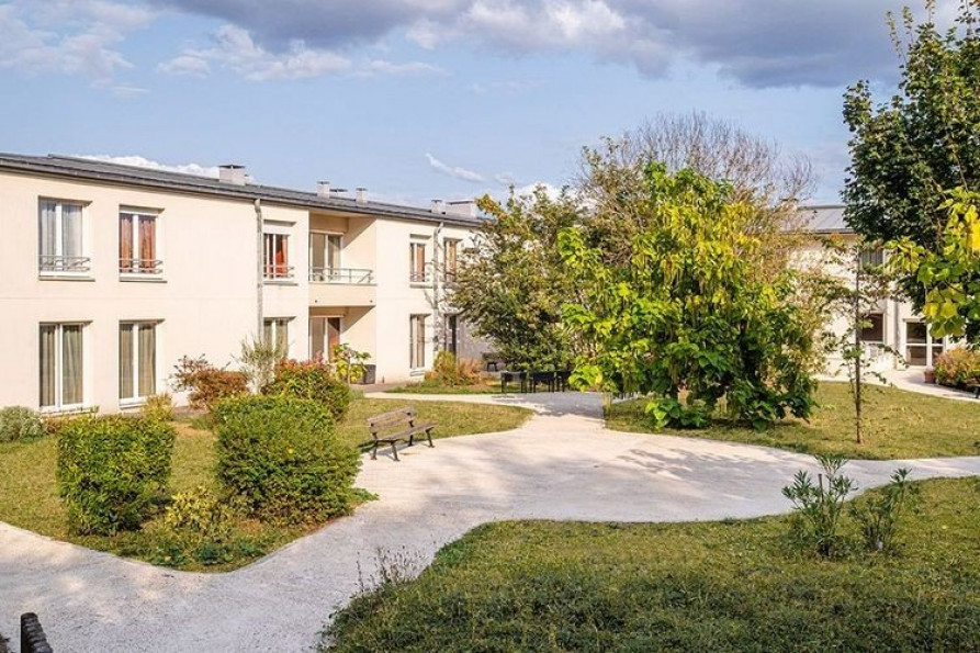 vente Résidence ehpad Maisse - Photo 1