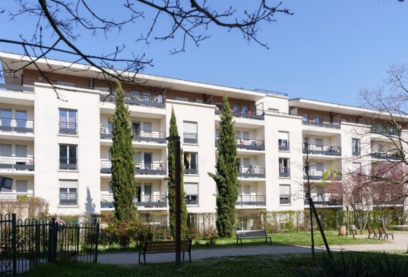 vente Résidence affaires Le Port Marly - Photo 1