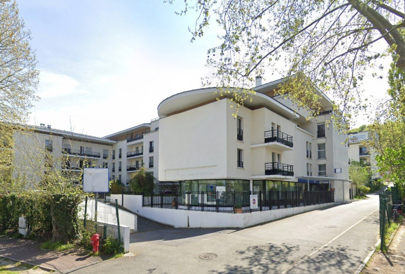 vente Résidence affaires Le Port Marly - Photo 1