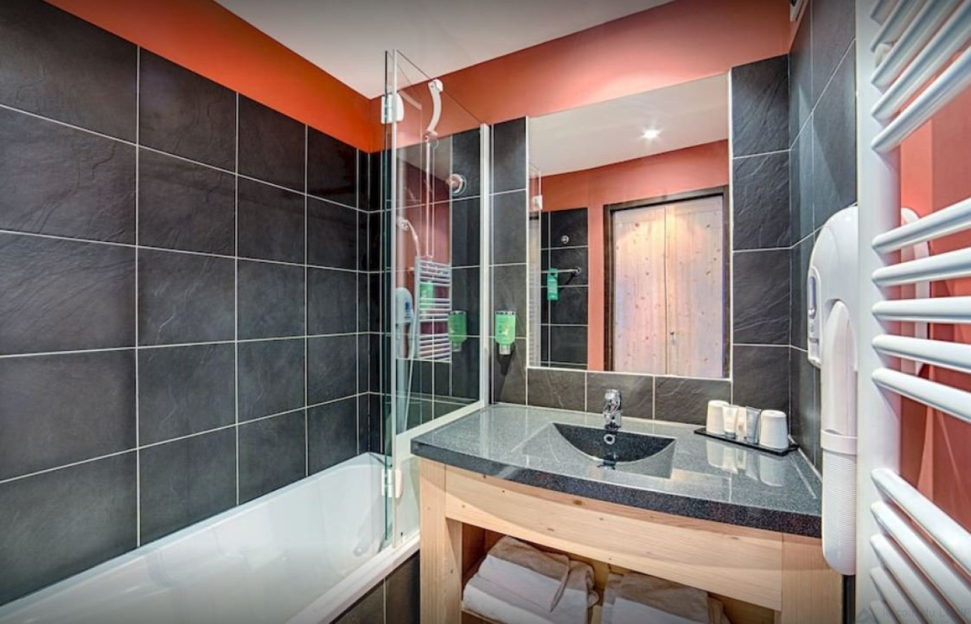 vente Résidence tourisme Les Menuires - Photo 3