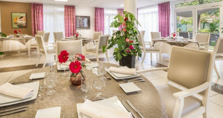 vente Résidence ehpad Pegomas