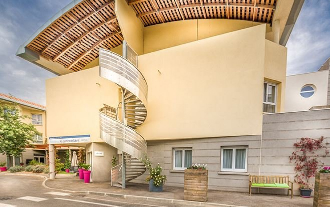 vente Résidence ehpad Pegomas - Photo 1