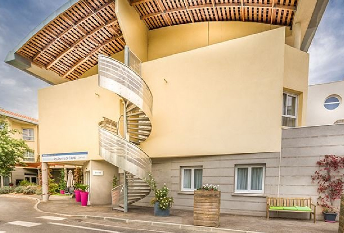 vente Résidence ehpad Pegomas - Photo 1