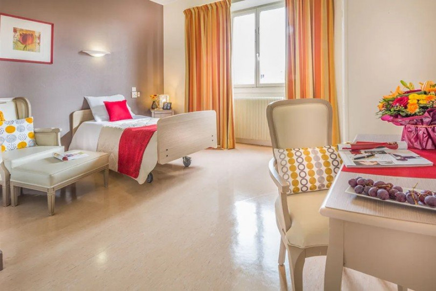 vente Résidence ehpad Conflans Sainte Honorine - Photo 2