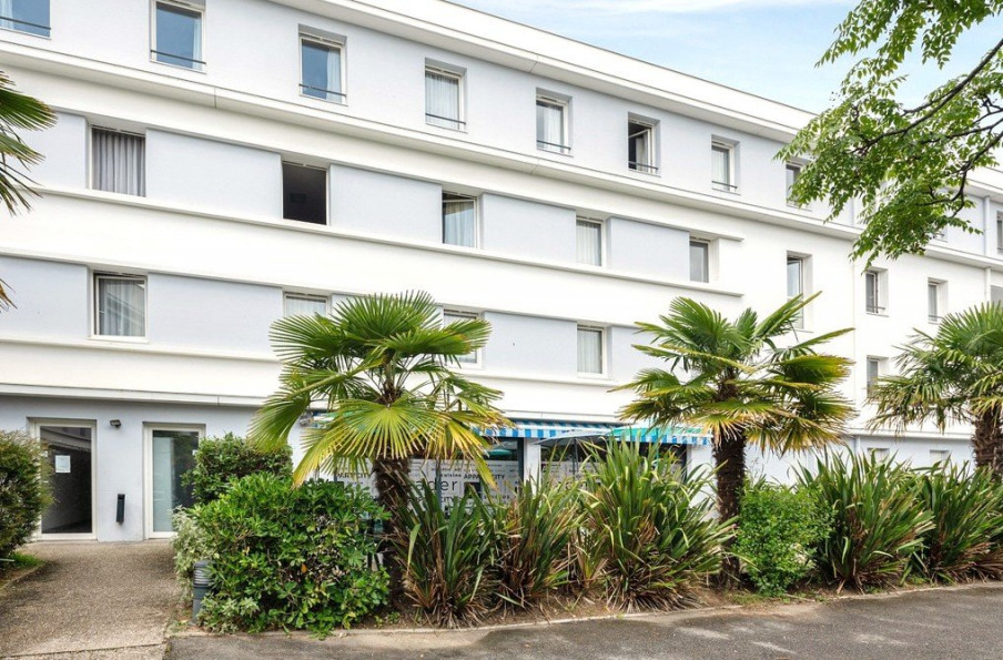 vente Résidence affaires Saint Nazaire - Photo 1