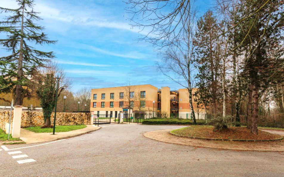 vente Résidence tourisme Saint Cyr L'ecole - Photo 8