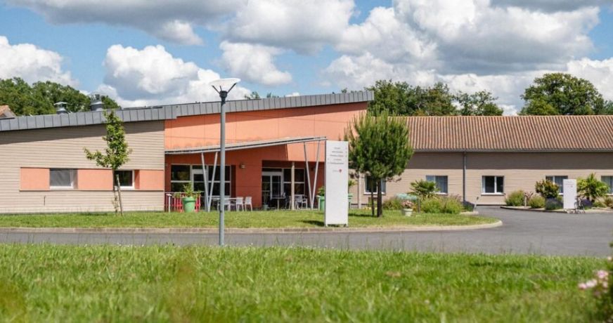 vente Résidence ehpad Lathus Saint Remy