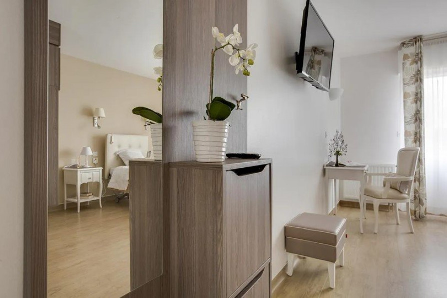 vente Résidence ehpad Lathus Saint Remy - Photo 3