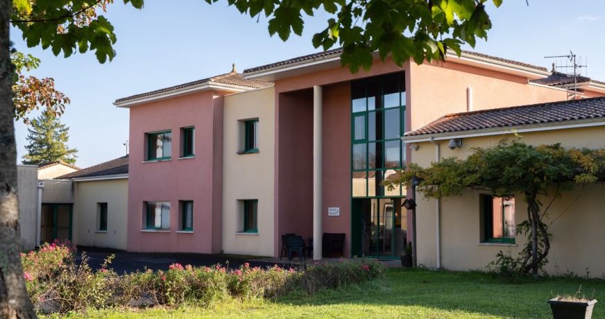 vente Résidence ehpad Saint Angeau