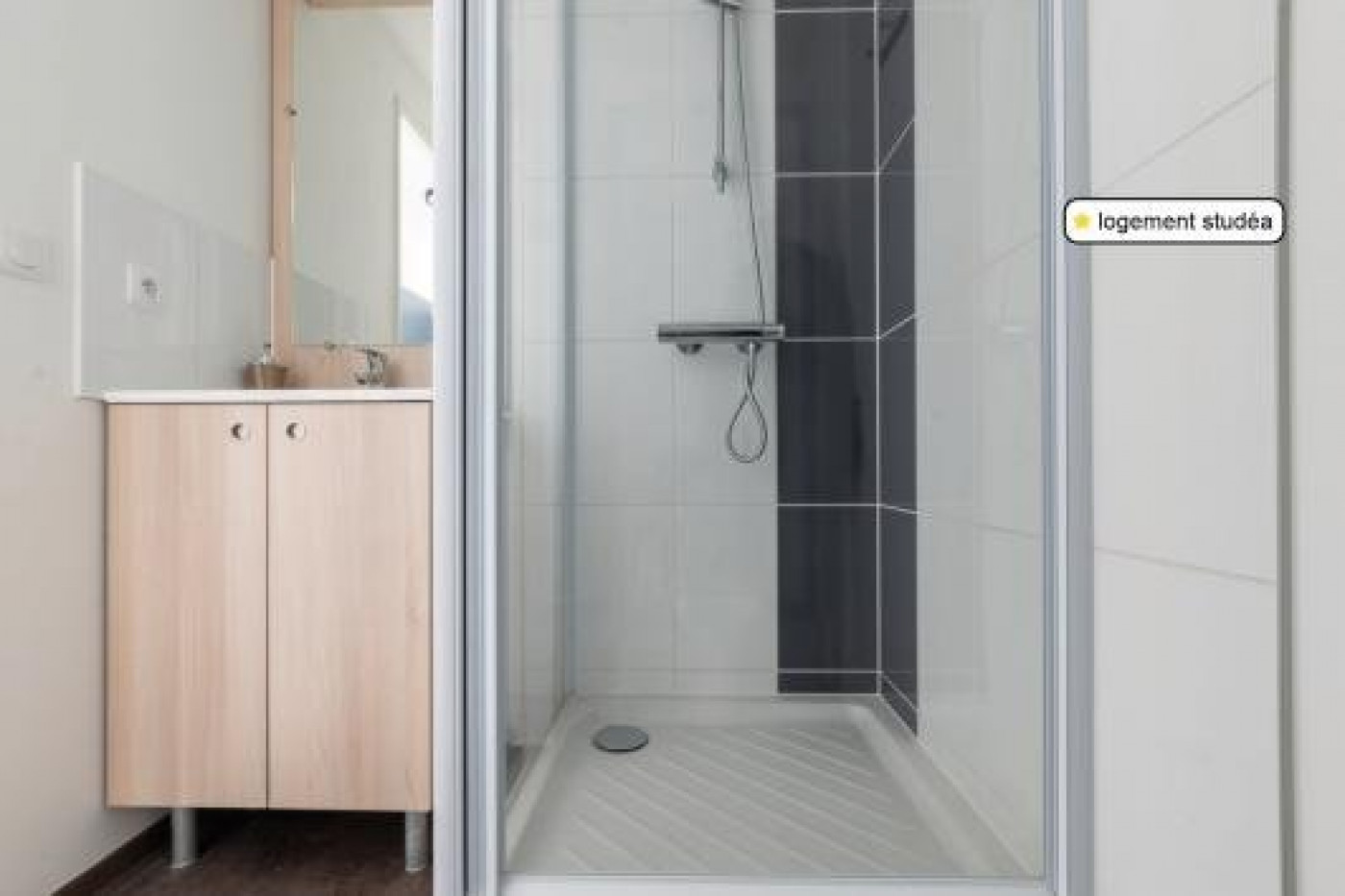 vente Résidence etudiante Clamart - Photo 5