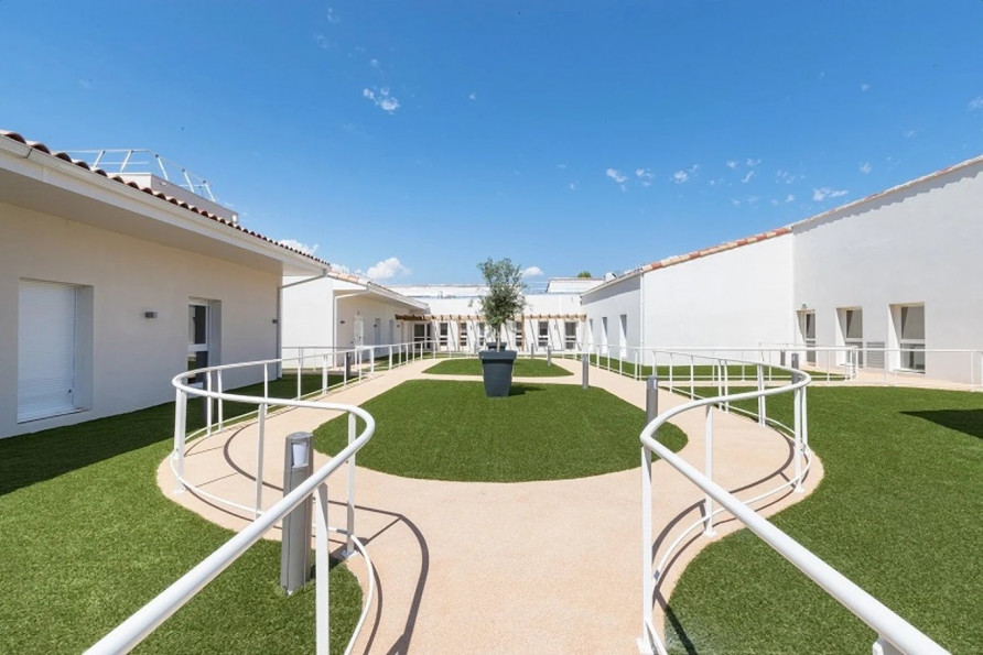 vente Résidence ehpad Trets - Photo 1