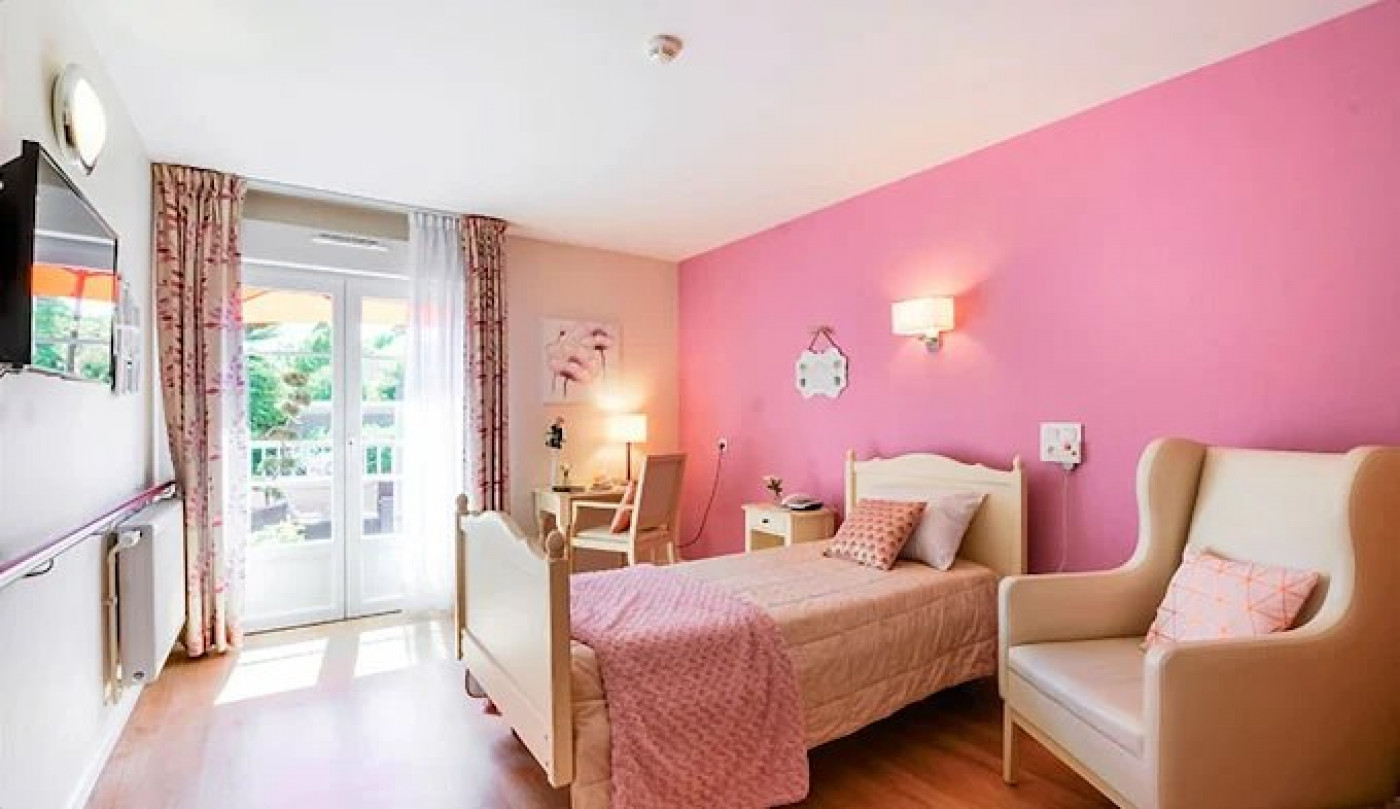 vente Résidence ehpad Cambrai - Photo 2