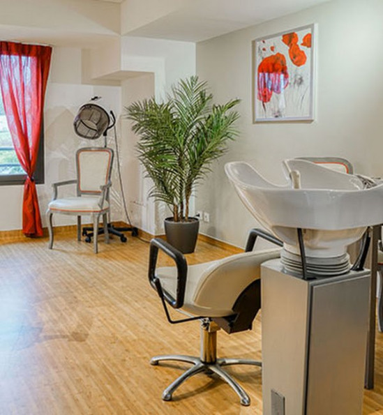 vente Résidence ehpad Fargues Saint Hilaire - Photo 6