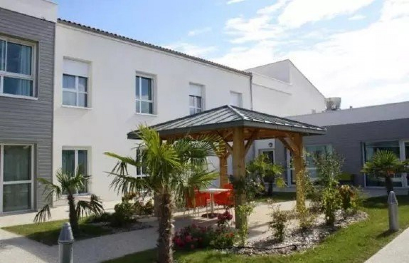 vente Résidence ehpad Saint Sulpice De Royan - Photo 1