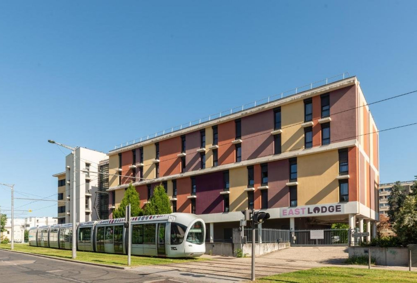 vente Résidence affaires Saint Priest - Photo 1