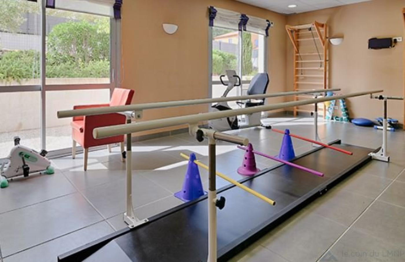 vente Résidence ehpad Le Revest Les Eaux - Photo 6