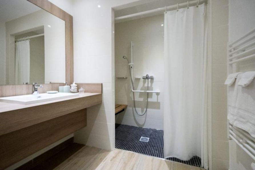 vente Résidence seniors Le Revest Les Eaux - Photo 6