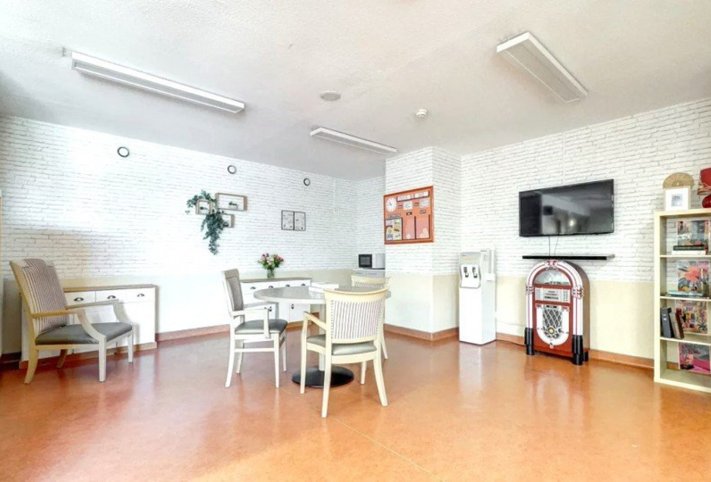 vente Résidence ehpad Chateauneuf Les Martigues - Photo 7