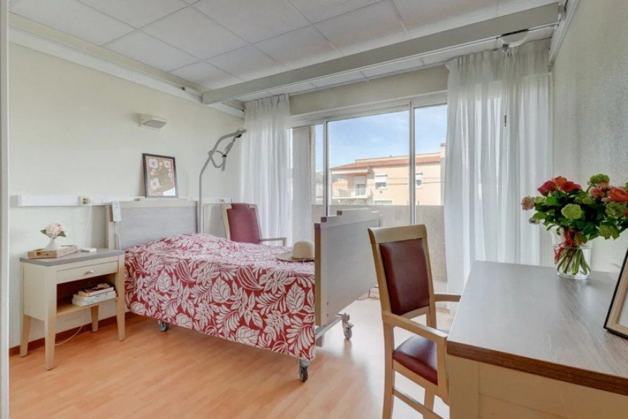 vente Résidence ehpad Chateauneuf Les Martigues - Photo 2