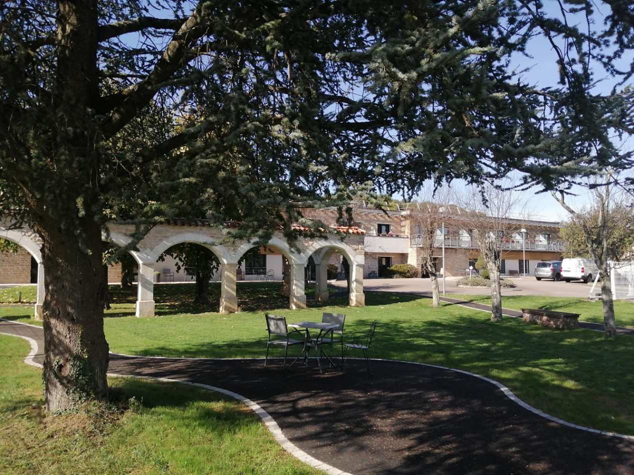 vente Résidence ehpad Macon - Photo 12