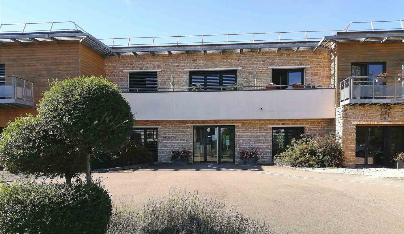 vente Résidence ehpad Macon - Photo 1