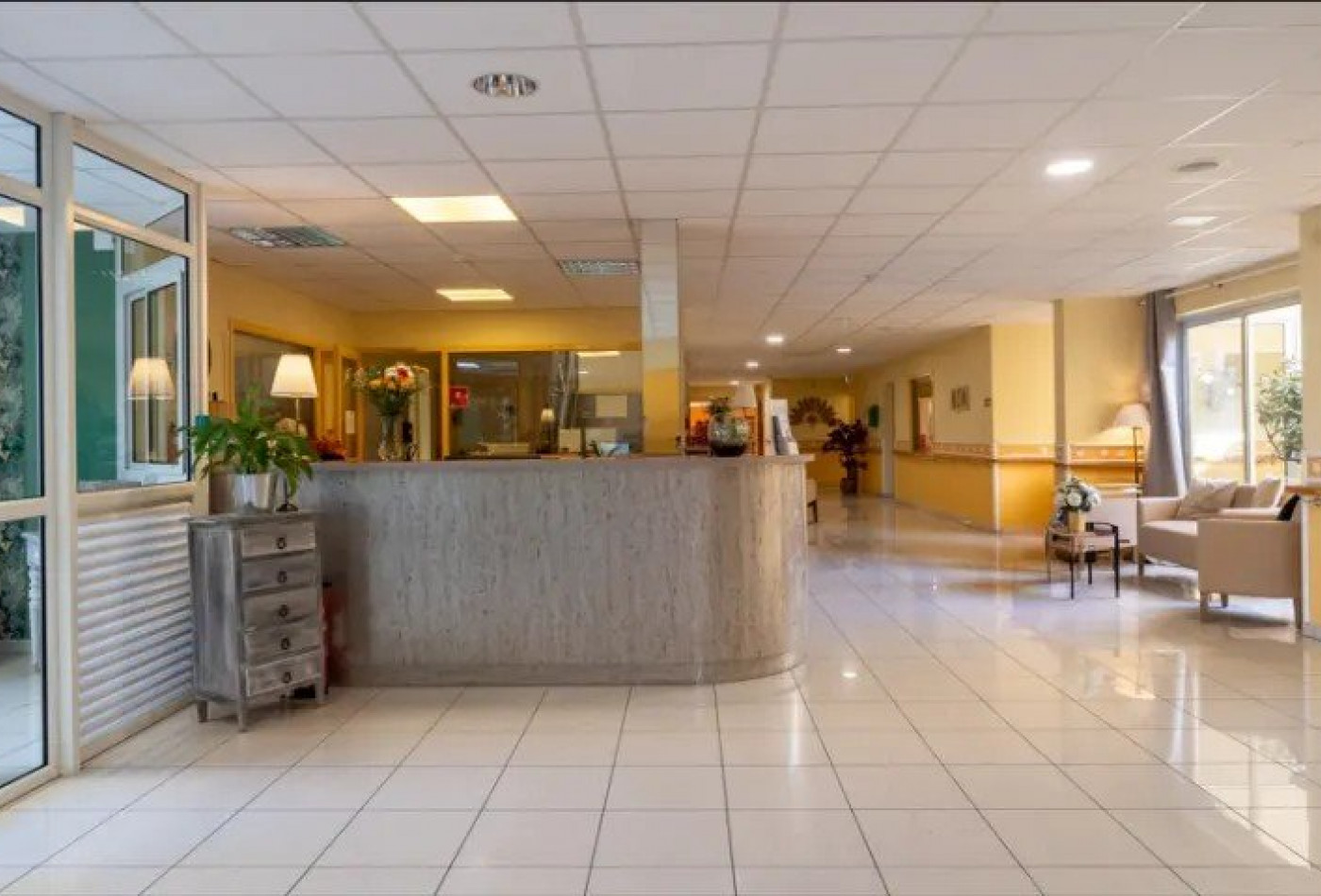 vente Résidence ehpad Saint Angeau - Photo 2