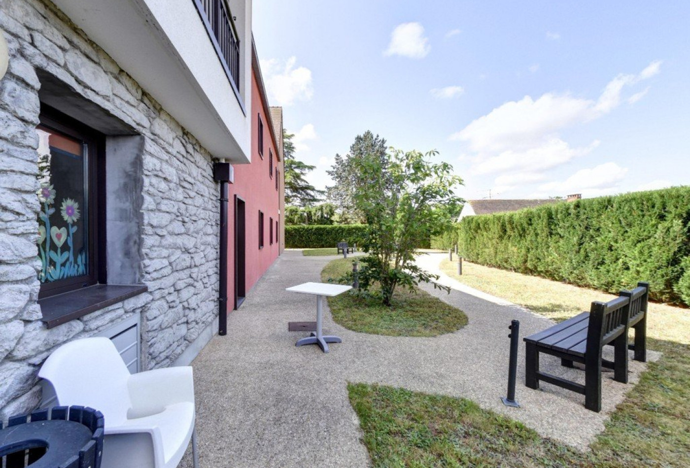 vente Résidence ehpad Saint Denis De L'hotel - Photo 8