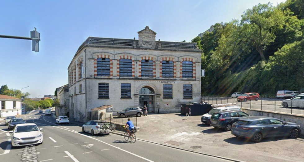 vente Résidence affaires Angouleme - Photo 9