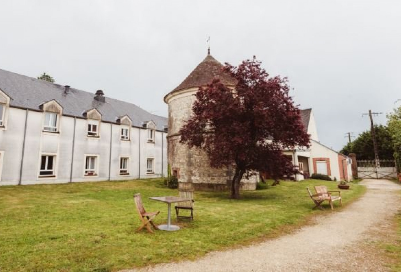 vente Résidence ehpad Lorcy - Photo 1