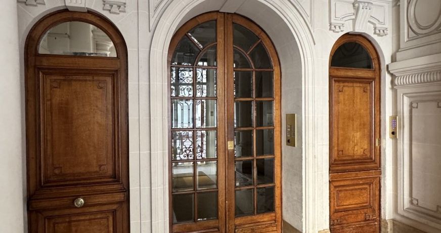 à vendre Appartement ancien Paris 15eme Arrondissement