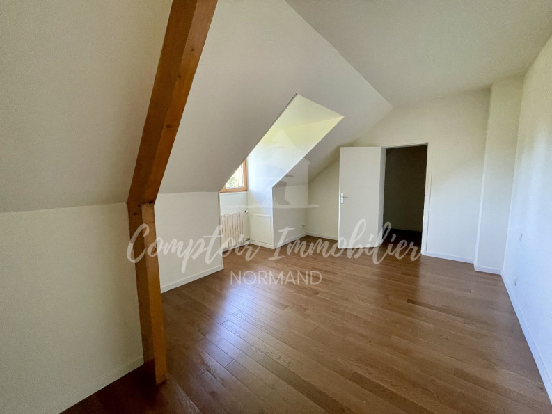 location Maison de village Luneray - Photo 7